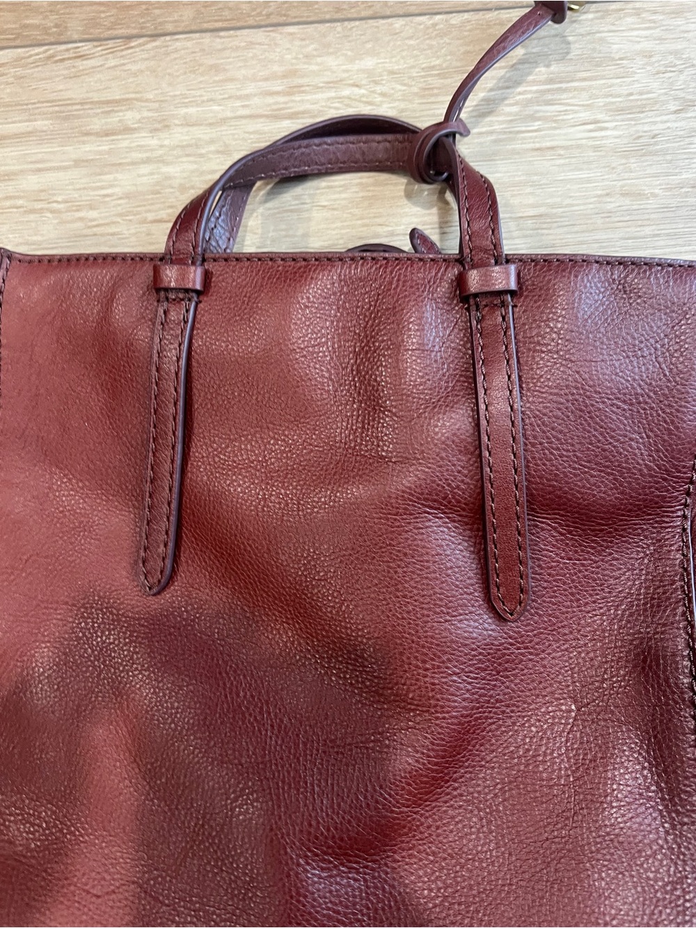 Fossil Women’s Leather Tote Bag in Cognac Brown - Picture 10 of 10